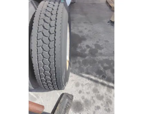 HUB PILOTED - STEEL 22.5 X 8.25 WHEEL