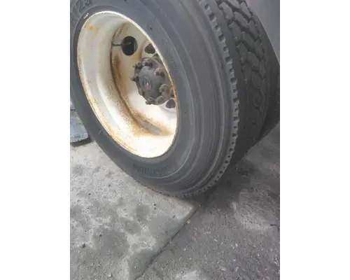 HUB PILOTED - STEEL 22.5 X 8.25 WHEEL