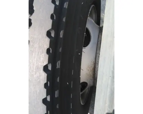 HUB PILOTED - STEEL 22.5 X 8.25 WHEEL