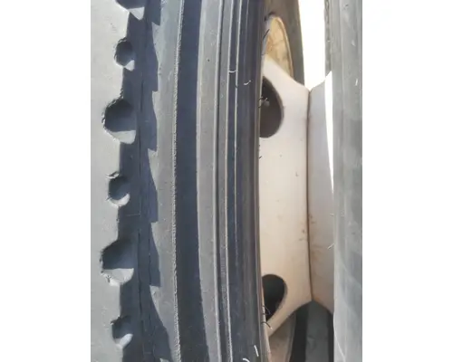 HUB PILOTED - STEEL 22.5 X 8.25 WHEEL