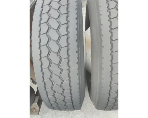 HUB PILOTED - STEEL 22.5 X 8.25 WHEEL