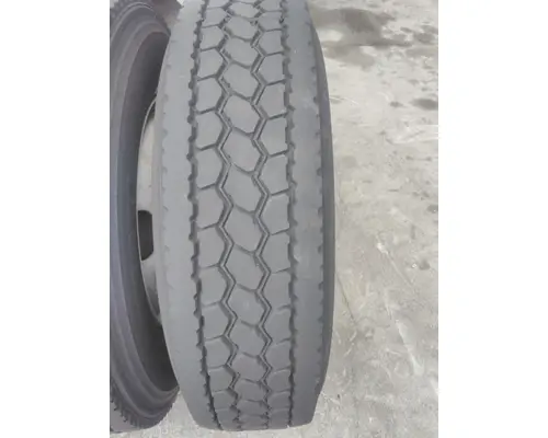 HUB PILOTED - STEEL 22.5 X 8.25 WHEEL