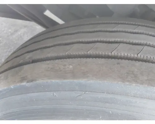 HUB PILOTED - STEEL 22.5 X 8.25 WHEEL