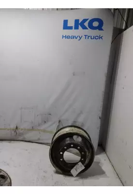 HUB PILOTED - STEEL 22.5 X 8.25 WHEEL