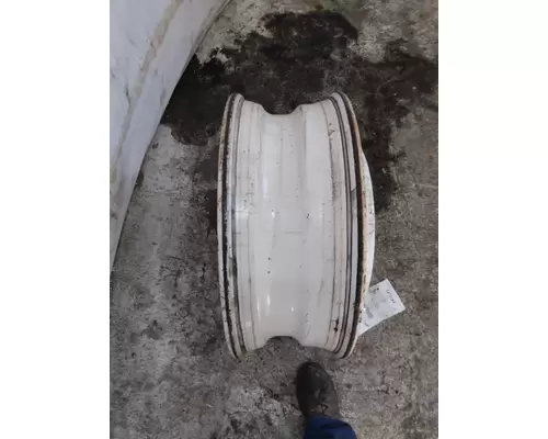 HUB PILOTED - STEEL 22.5 X 8.25 WHEEL