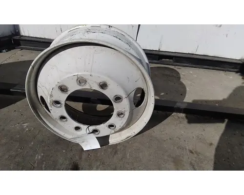 HUB PILOTED - STEEL 22.5 X 8.25 WHEEL