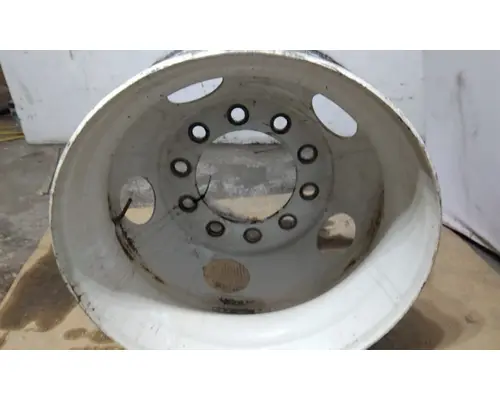 HUB PILOTED - STEEL 22.5 X 8.25 WHEEL