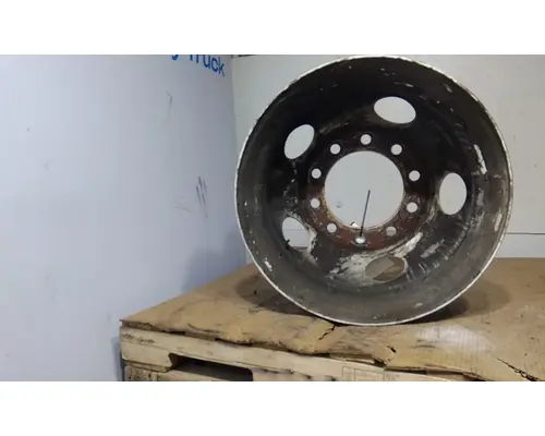 HUB PILOTED - STEEL 22.5 X 8.25 WHEEL