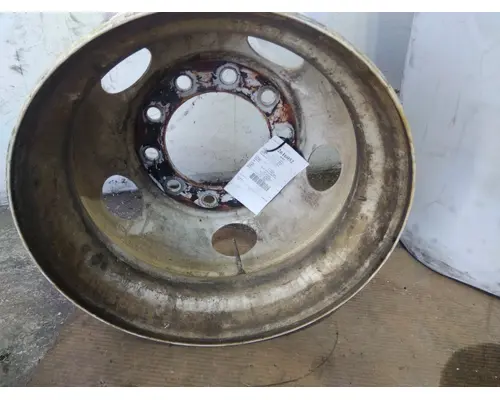 HUB PILOTED - STEEL 22.5 X 8.25 WHEEL