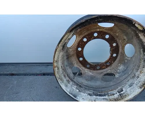 HUB PILOTED - STEEL 22.5 X 8.25 WHEEL