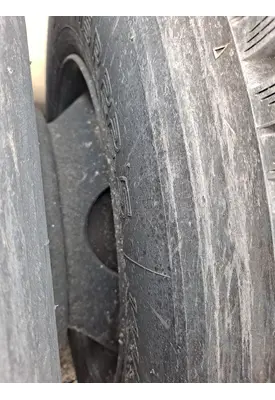 HUB PILOTED - STEEL 22.5 X 8.25 WHEEL