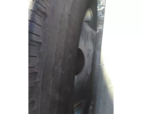 HUB PILOTED - STEEL 22.5 X 8.25 WHEEL
