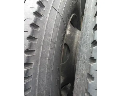 HUB PILOTED - STEEL 22.5 X 8.25 WHEEL