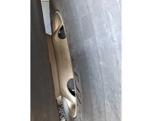 HUB PILOTED - STEEL 22.5 X 8.25 WHEEL