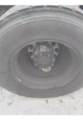 HUB PILOTED - STEEL 22.5 X 8.25 WHEEL