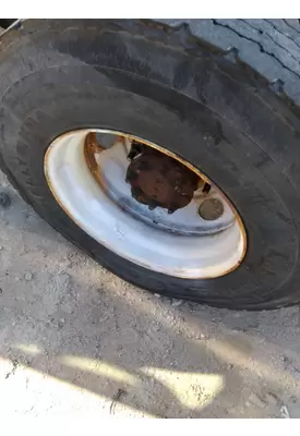 HUB PILOTED - STEEL 22.5 X 8.25 WHEEL