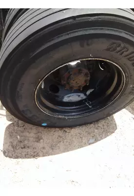 HUB PILOTED - STEEL 22.5 X 8.25 WHEEL