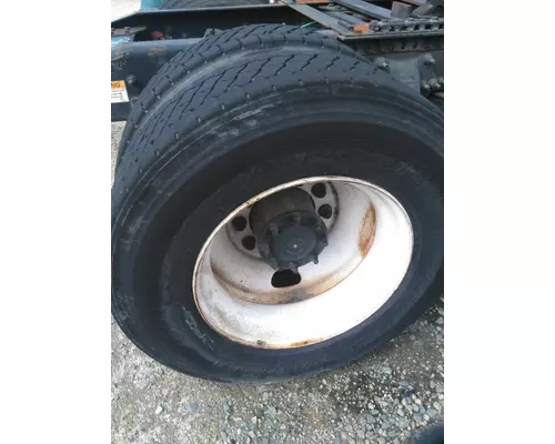 HUB PILOTED - STEEL 22.5 X 8.25 WHEEL