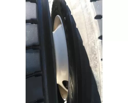 HUB PILOTED - STEEL 22.5 X 8.25 WHEEL