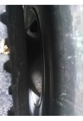 HUB PILOTED - STEEL 22.5 X 8.25 WHEEL