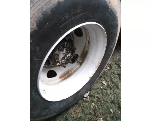 HUB PILOTED - STEEL 22.5 X 8.25 WHEEL