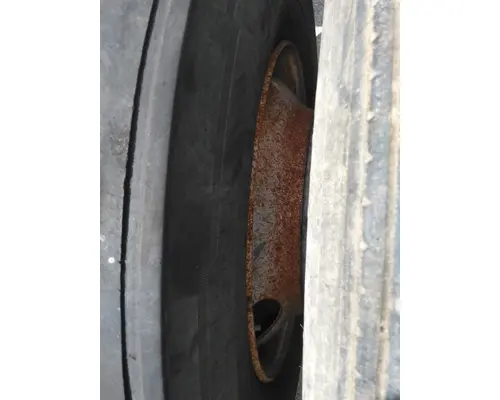 HUB PILOTED - STEEL 22.5 X 8.25 WHEEL