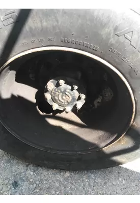 HUB PILOTED - STEEL 22.5 X 8.25 WHEEL