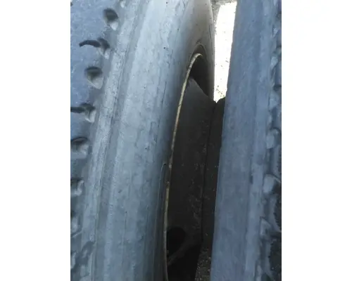 HUB PILOTED - STEEL 22.5 X 8.25 WHEEL