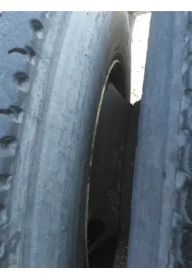 HUB PILOTED - STEEL 22.5 X 8.25 WHEEL