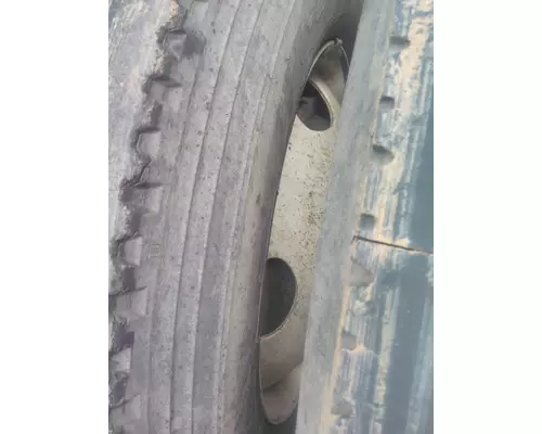 HUB PILOTED - STEEL 22.5 X 8.25 WHEEL