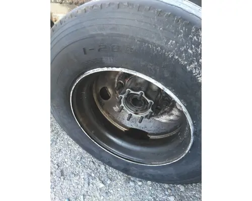 HUB PILOTED - STEEL 22.5 X 8.25 WHEEL