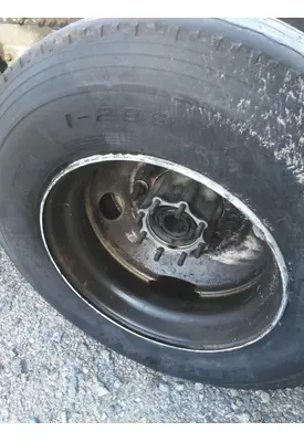 HUB PILOTED - STEEL 22.5 X 8.25 WHEEL