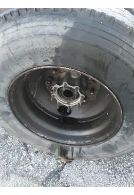 HUB PILOTED - STEEL 22.5 X 8.25 WHEEL