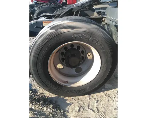 HUB PILOTED - STEEL 22.5 X 8.25 WHEEL