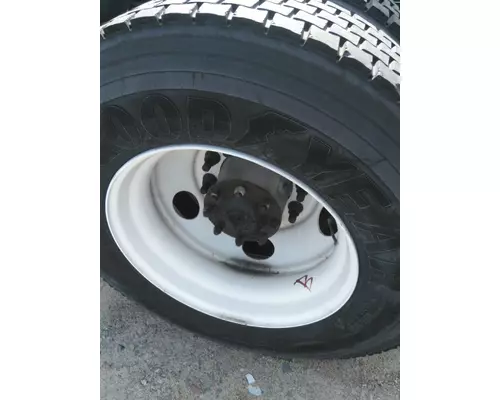 HUB PILOTED - STEEL 22.5 X 8.25 WHEEL