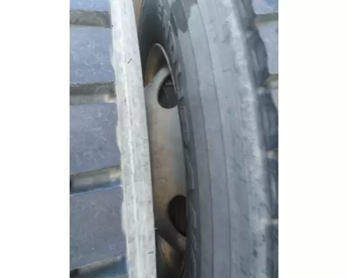 HUB PILOTED - STEEL 22.5 X 8.25 WHEEL