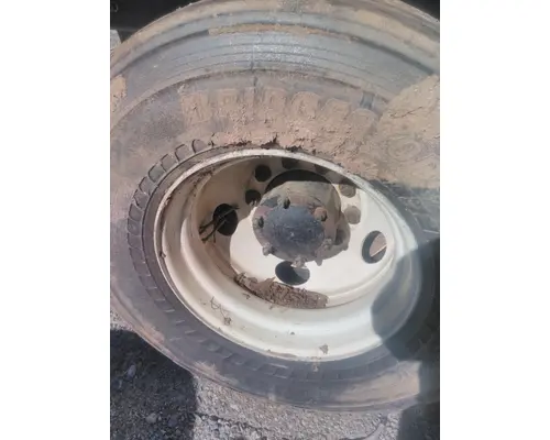 HUB PILOTED - STEEL 22.5 X 8.25 WHEEL