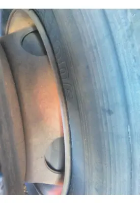 HUB PILOTED - STEEL 22.5 X 8.25 WHEEL