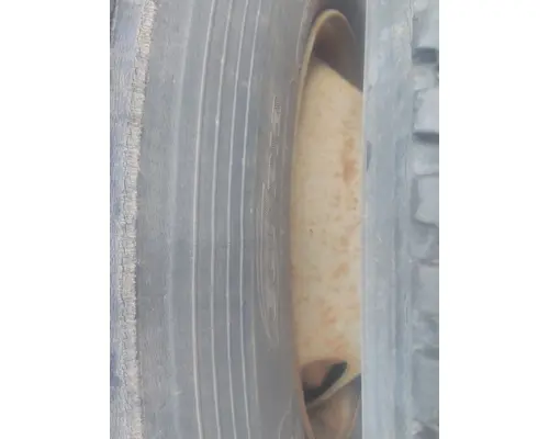 HUB PILOTED - STEEL 22.5 X 8.25 WHEEL