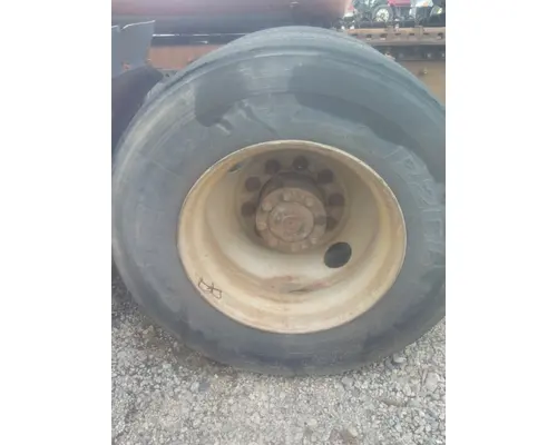 HUB PILOTED - STEEL 22.5 X 8.25 WHEEL