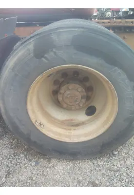 HUB PILOTED - STEEL 22.5 X 8.25 WHEEL