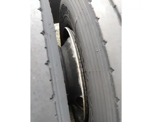 HUB PILOTED - STEEL 22.5 X 8.25 WHEEL