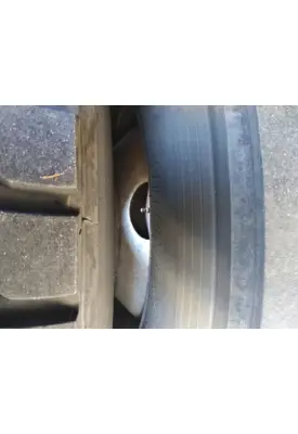 HUB PILOTED - STEEL 22.5 X 8.25 WHEEL