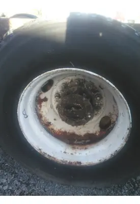 HUB PILOTED - STEEL 22.5 X 8.25 WHEEL