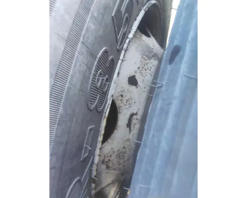 HUB PILOTED - STEEL 22.5 X 8.25 WHEEL