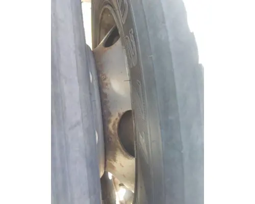 HUB PILOTED - STEEL 22.5 X 8.25 WHEEL