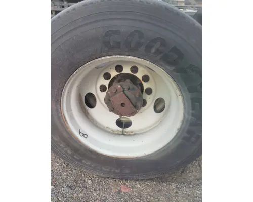 HUB PILOTED - STEEL 22.5 X 8.25 WHEEL