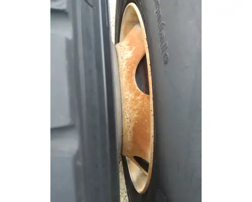 HUB PILOTED - STEEL 22.5 X 8.25 WHEEL