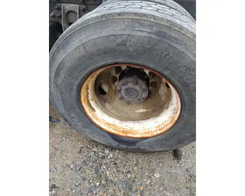 HUB PILOTED - STEEL 22.5 X 8.25 WHEEL