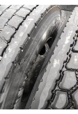 HUB PILOTED - STEEL 22.5 X 8.25 WHEEL